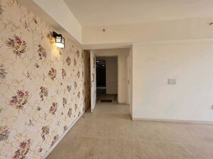 Room in 4 BHK Builder Floor at Sector 21 – for Rent