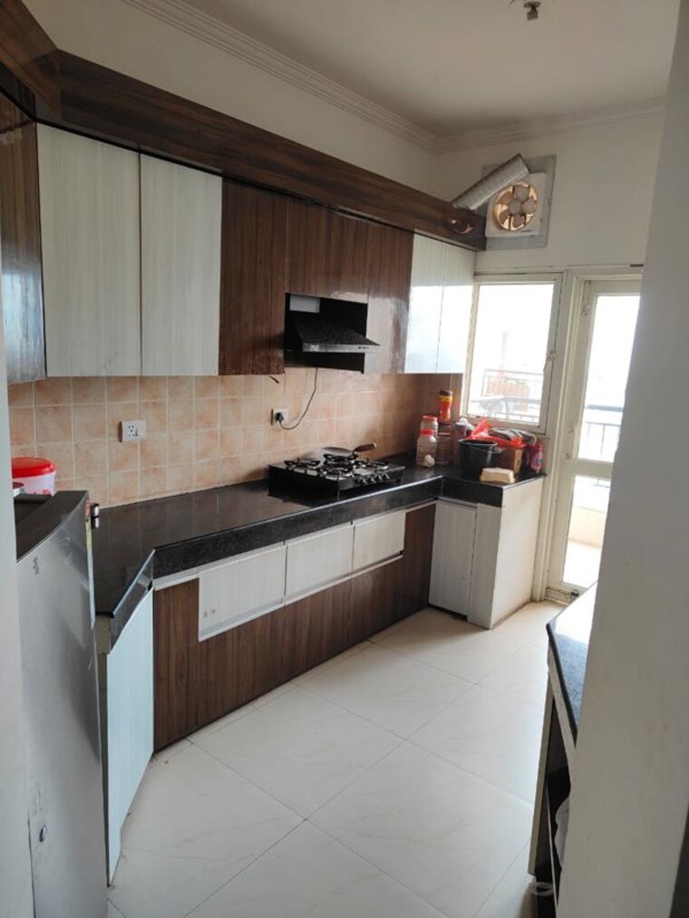Kitchen, awho-shanti-vihar 3 Bedroom 1750 Sq.Ft. Apartment In Sector 95 Gurgaon 10707877