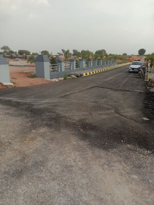  Plot For Sale in Motakondur