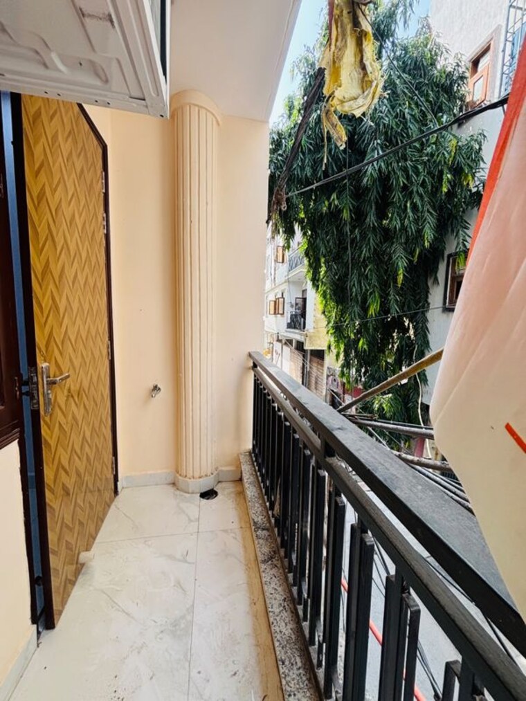 Balcony, saket 1 Bedroom 500 Sq.Ft. Builder Floor In Saket Delhi 10707880