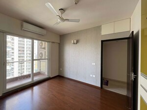 4 BHK Builder Floor For Rent in Sector 22b