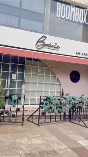  Showroom – Exterior View View at Vibhuti Khand - for Rent