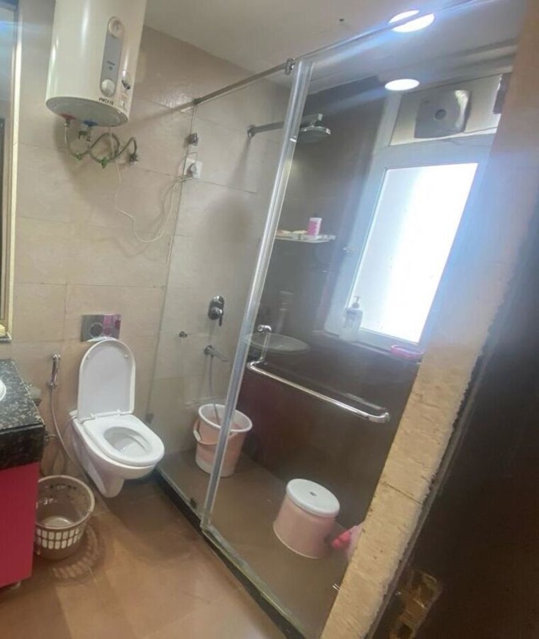 Bathroom, sector 23 4 Bedroom 2200 Sq.Ft. Builder Floor In Sector 23 Gurgaon 10707900