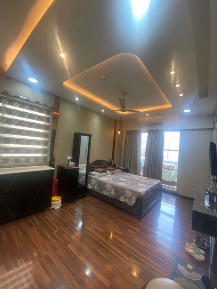Living Room, sector 23 4 Bedroom 2200 Sq.Ft. Builder Floor In Sector 23 Gurgaon 10707900