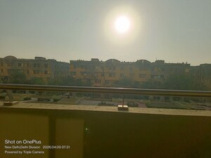 Balcony in 2 BHK Apartment at Bakkarwala – for Rent
