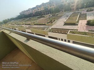 Balcony in 2 BHK Apartment at Bakkarwala – for Rent