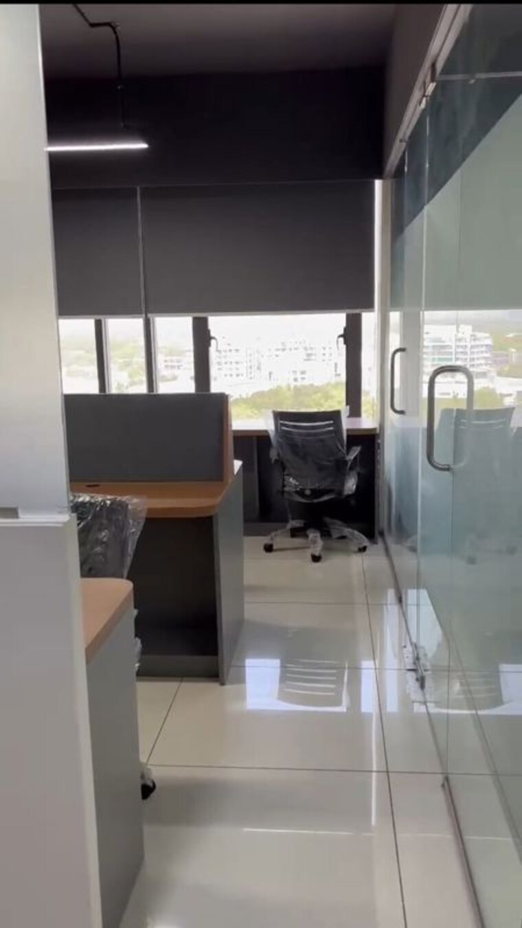 Team Area, avirat-silver-radiance-4 Commercial Office Space 750 Sq.Ft. In Gota Ahmedabad 10707929