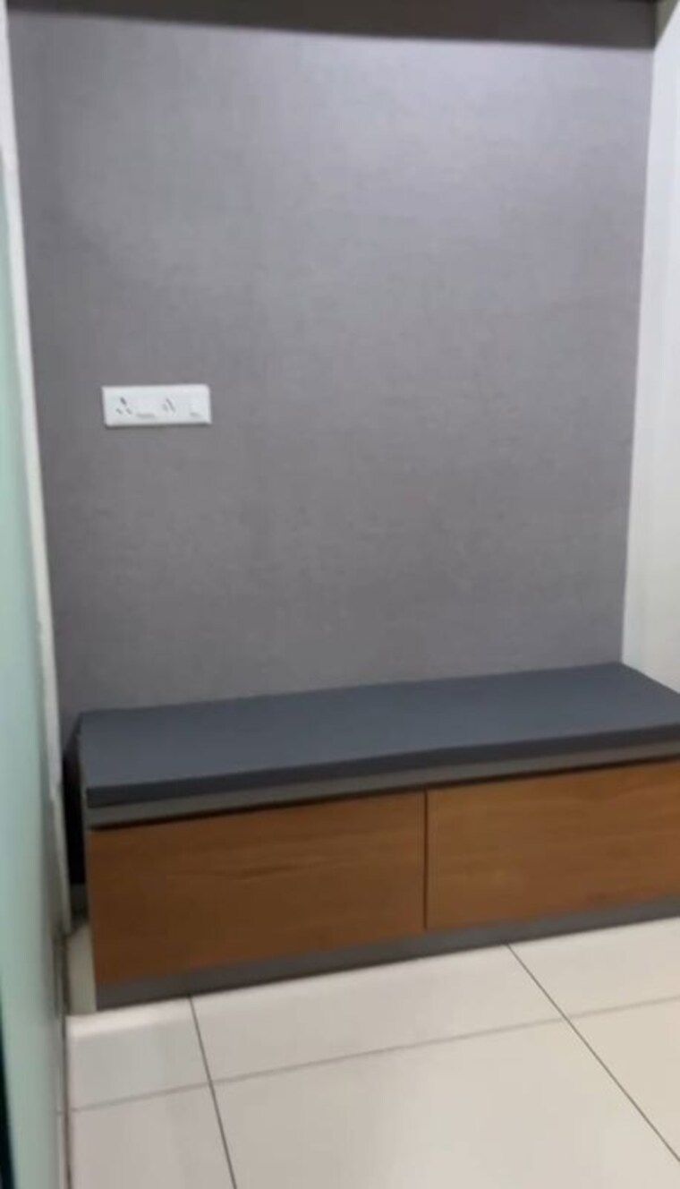 undefined, avirat-silver-radiance-4 Commercial Office Space 750 Sq.Ft. In Gota Ahmedabad 10707929