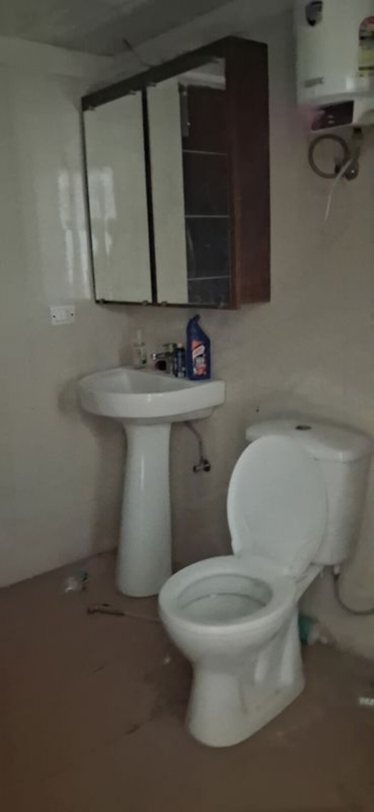 Bathroom, sector 107 3 Bedroom 1575 Sq.Ft. Apartment In Sector 107 Noida 10707937