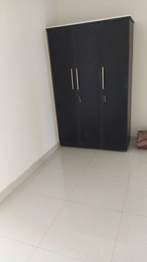 Room in 3 BHK Apartment at SBP Housing Park, Central Derabassi – for Rent