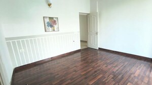 Room in 3.5 BHK Apartment at Mapsko Royale Ville, Sector 82 – for Sale