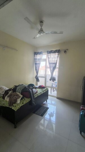 Team Area in 2 BHK Builder Floor at Sector 22b – for Rent