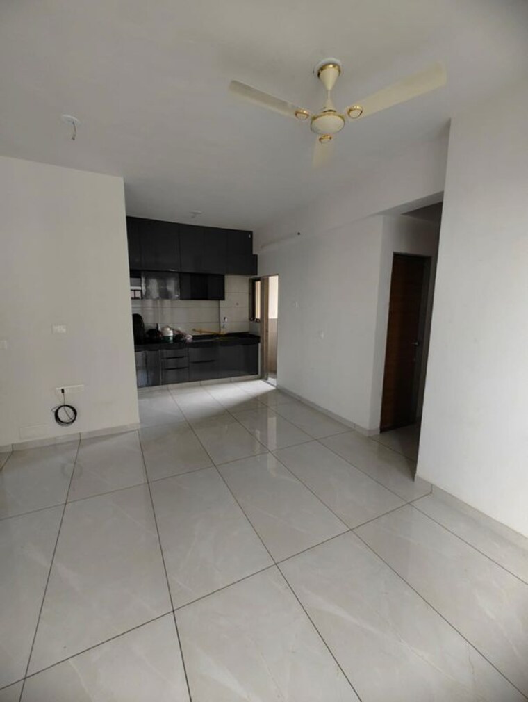 Living Room, lad society 3 Bedroom 2300 Sq.Ft. Apartment In Lad Society Ahmedabad 10707975
