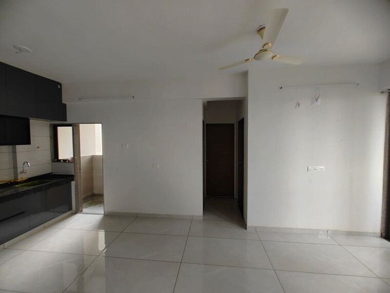 Living Room, lad society 3 Bedroom 2300 Sq.Ft. Apartment In Lad Society Ahmedabad 10707975