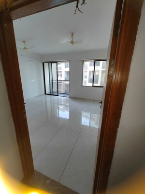 3 BHK Apartment For Rent in Lad Society