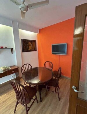 Team Area in 3 BHK Builder Floor at Tagore Garden – for Rent