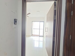 2 BHK Apartment – Entrance View at Runwal Eirene, Balkum Pada - for Sale