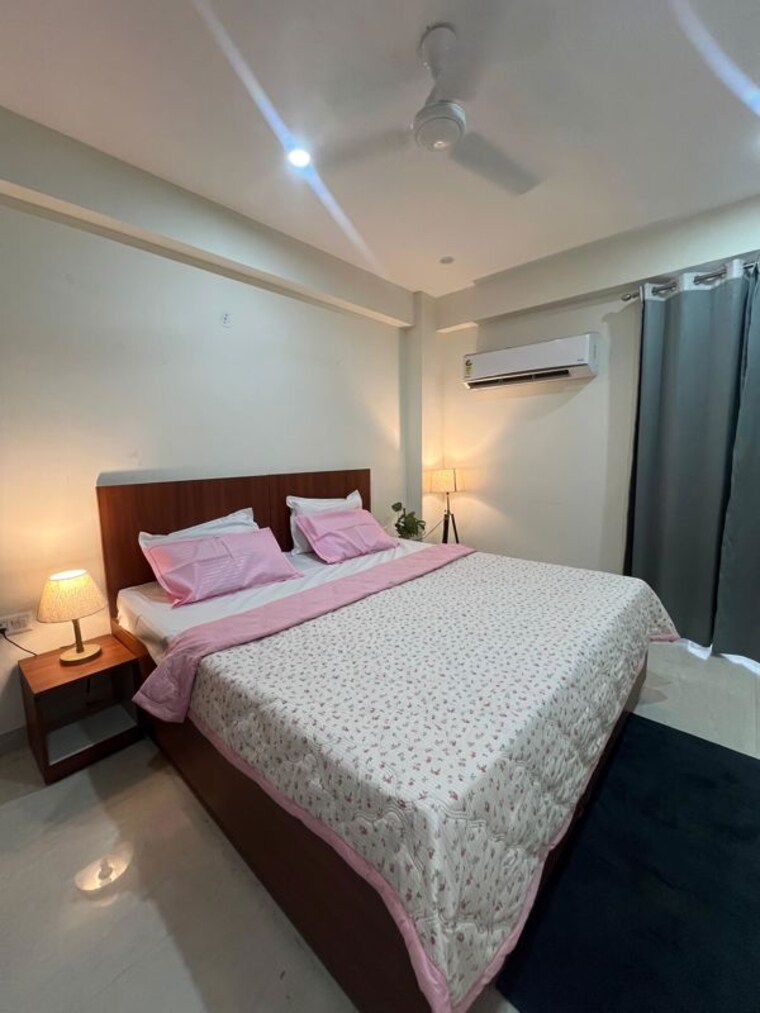 Bedroom, sector 46 Pg For Boys & Girls In Sector 46 10707982