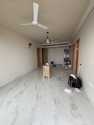 Furnished Amenities in 2 BHK Apartment at M3M Heights, Sector 65 – for Rent