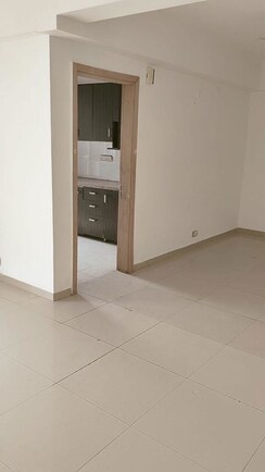 1 BHK +Builder Floor For Rent in Sector 21