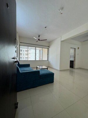 2 BHK Apartment For Rent in Kia Park Apartments, Andheri West