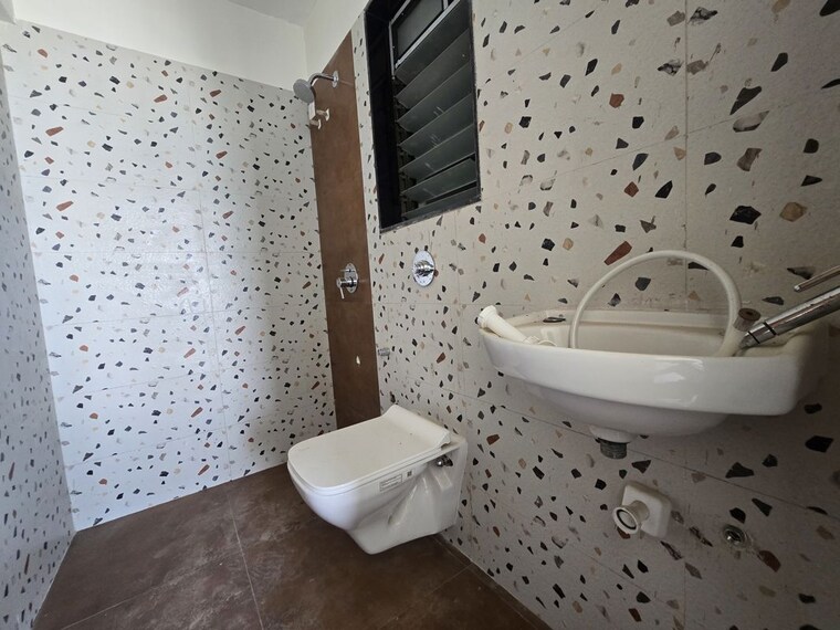 Bathroom, sethia-marine-view 1 Bedroom 431 Sq.Ft. Apartment In Borivali West Mumbai 10708021