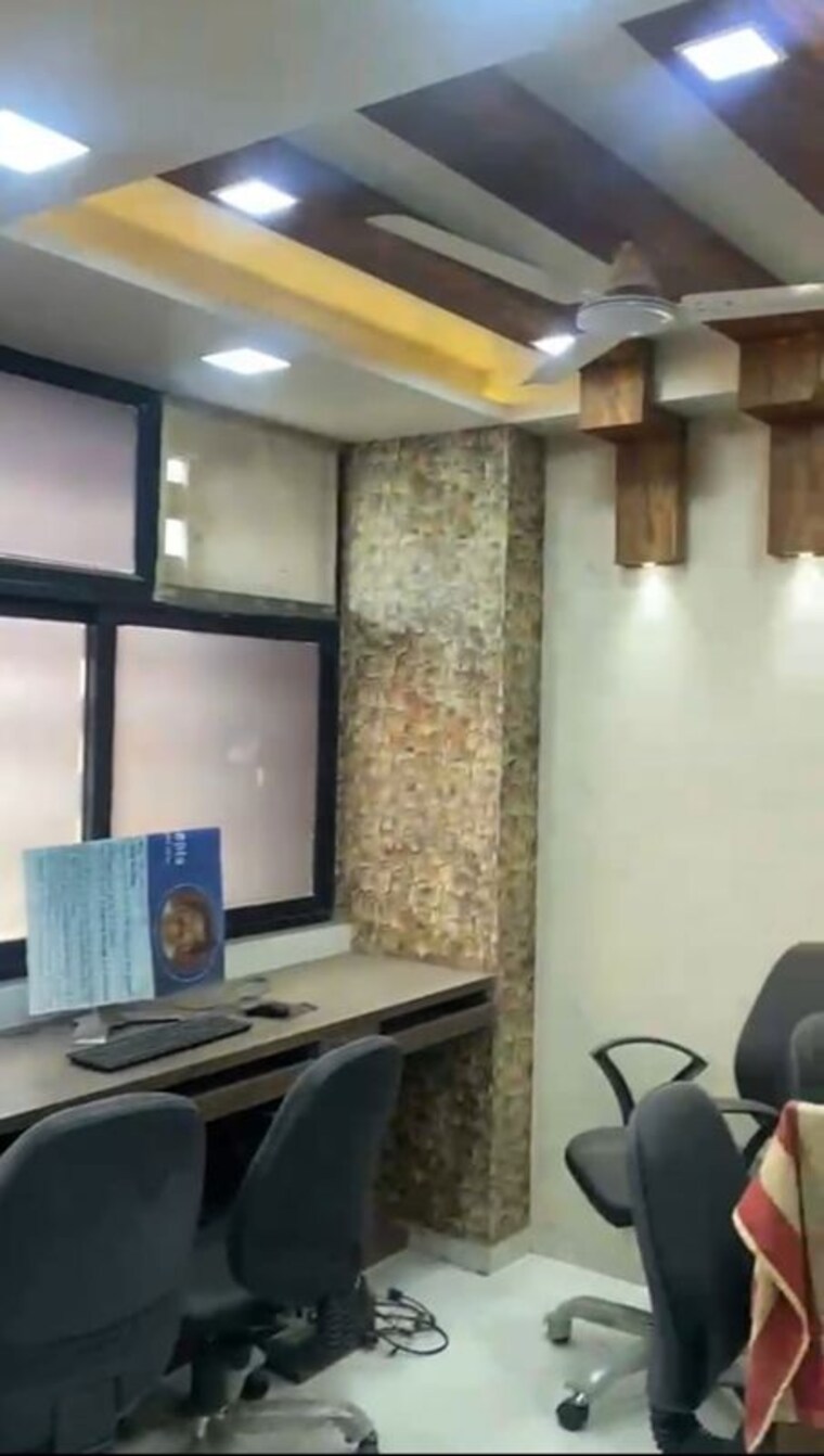 Kitchen, science city Commercial Office Space 800 Sq.Ft. In Science City Ahmedabad 10708042