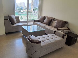 Living Room in 1 BHK Builder Floor at Sector 22 – for Rent