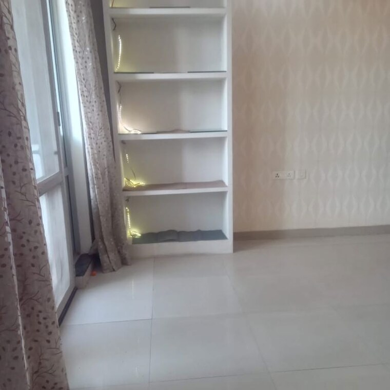 undefined, pioneer-park-phase-1 3 Bedroom 2250 Sq.Ft. Apartment In Sector 61 Gurgaon 10708082