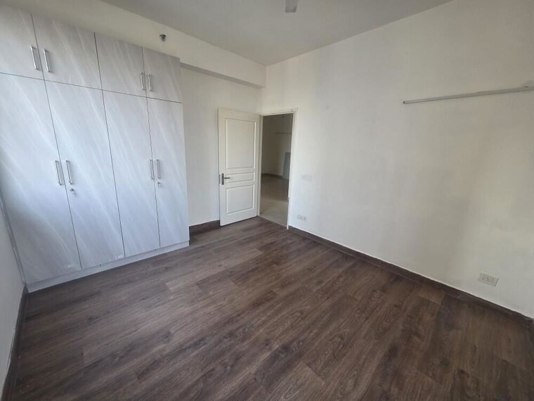 Room, sector 21 1 Bedroom 950 Sq.Ft. Builder Floor In Sector 21 Gurgaon 10708116