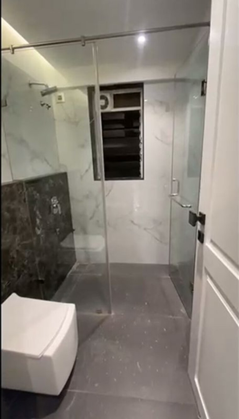 Bathroom, chembur 2 Bedroom 750 Sq.Ft. Apartment In Chembur Mumbai 10707538