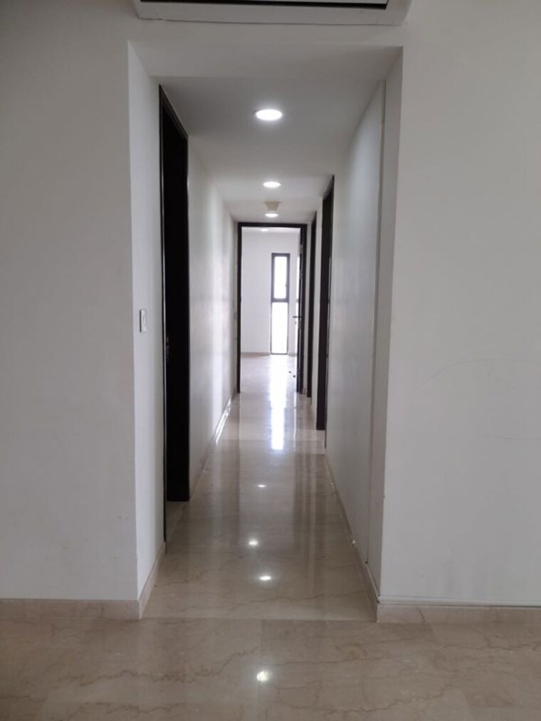undefined, lodha-new-cuffe-parade 2 Bedroom 900 Sq.Ft. Apartment In Wadala Mumbai 10708132