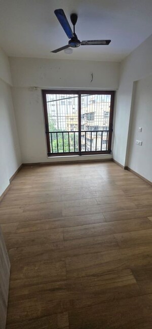 Room in 2 BHK Apartment at 153 Skye, Matunga West – for Rent