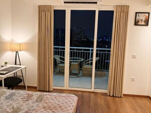 Room in 1 BHK Builder Floor at Sector 23 – for Rent