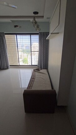 1 BHK Apartment For Rent in Rustomjee Meridian