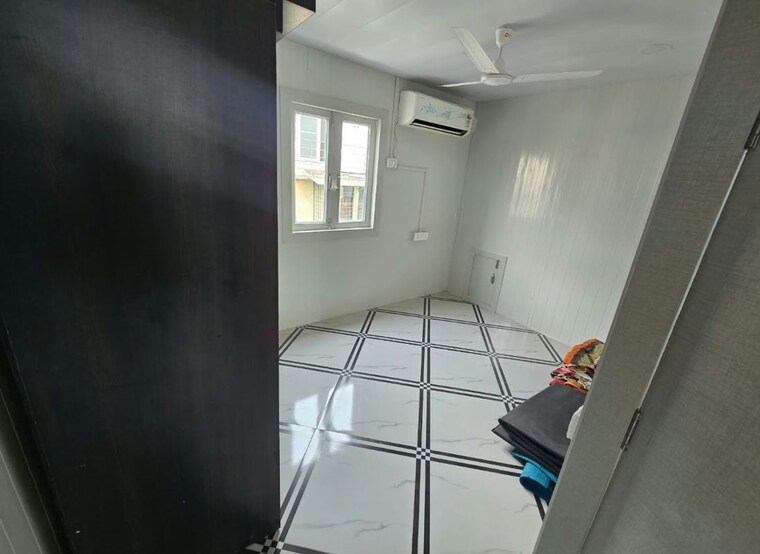 Bathroom, greater kailash i 2 Bedroom 160 Sq.Yd. Builder Floor In Greater Kailash I Delhi 10708159