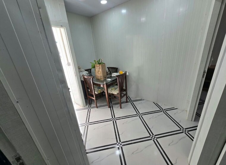 Balcony, greater kailash i 2 Bedroom 160 Sq.Yd. Builder Floor In Greater Kailash I Delhi 10708159