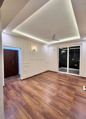 Room in 3 BHK Apartment at Ambika Florence Park, North Mullanpur – for Sale