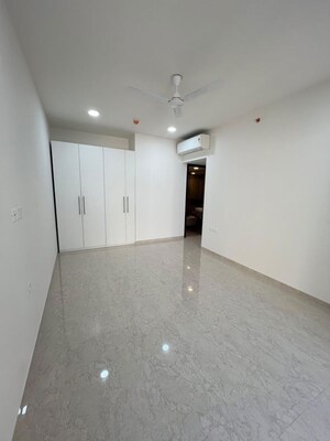 Room in 3 BHK Apartment at Lodha New Cuffe Parade, Wadala – for Rent