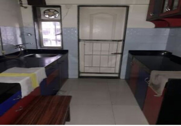 Living Room, everest-world-aspen 3 Bedroom 700 Sq.Ft. Apartment In Dhokali Thane 10708190
