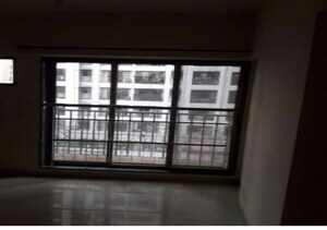 Room in 3 BHK Apartment at Everest World Aspen, Dhokali – for Rent