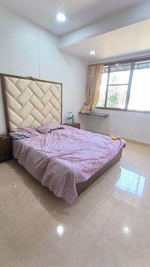 2 BHK Apartment For Rent in Dadar East