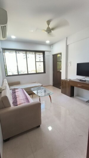 Living Room in 2 BHK Apartment at Dadar East – for Rent
