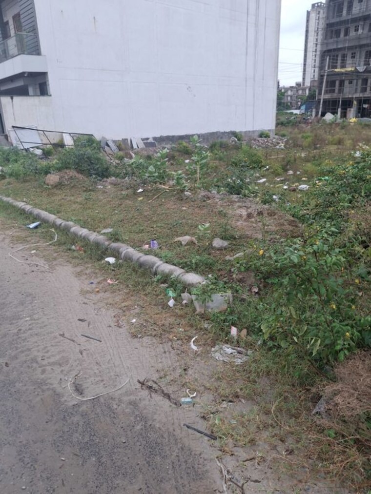 undefined, sector 80  204 Sq.Yd. Plot In Sector 80 Faridabad 10708185