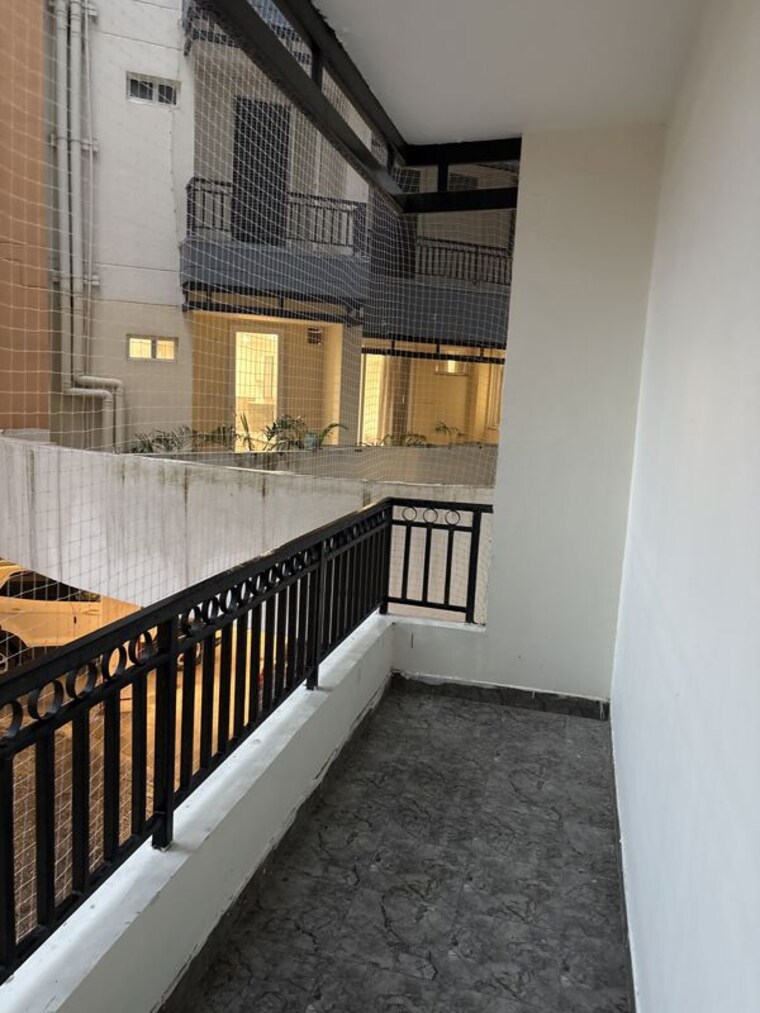 Balcony, baraulikhalilabad 4 Bedroom 1917 Sq.Ft. Apartment In Baraulikhalilabad Lucknow 10708214