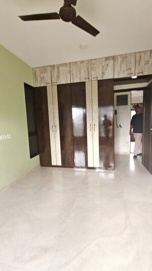 2 BHK Apartment For Rent in Wisemen Fressia Rainbello, Malad East