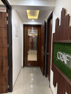 5 BHK Apartment – Entrance View at Vrindavan Yojna - for Sale