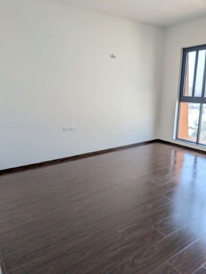 Room in 2 BHK Apartment at Purva Atmosphere, Thanisandra Main Road – for Sale