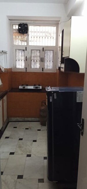 Kitchen in 2 BHK Independent House at Sector 33 – for Rent