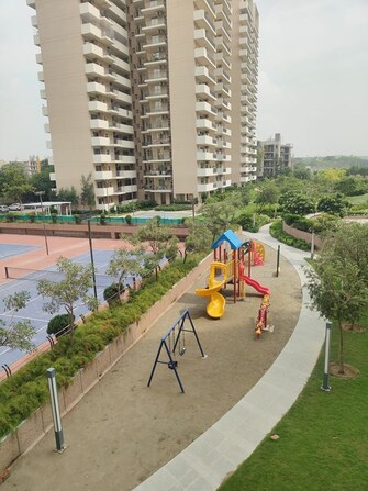 3.5 BHK +  2150 Sq.Ft. Apartment in Bestech Park View Altura